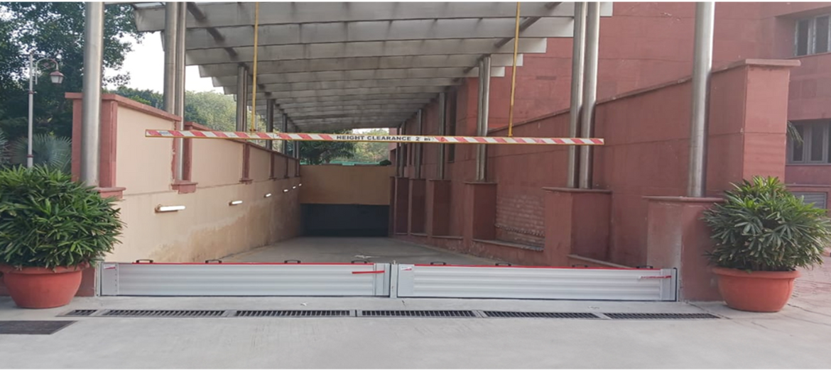 Flood Barriers  - Frontier flood barrier.